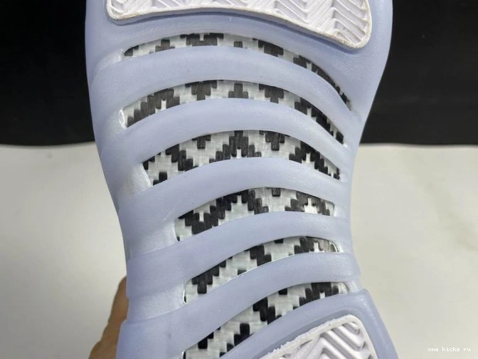 Chep Onekick (2021) AIR LOW DB0733-190 JORDAN RETRO 12 EASTER 0726